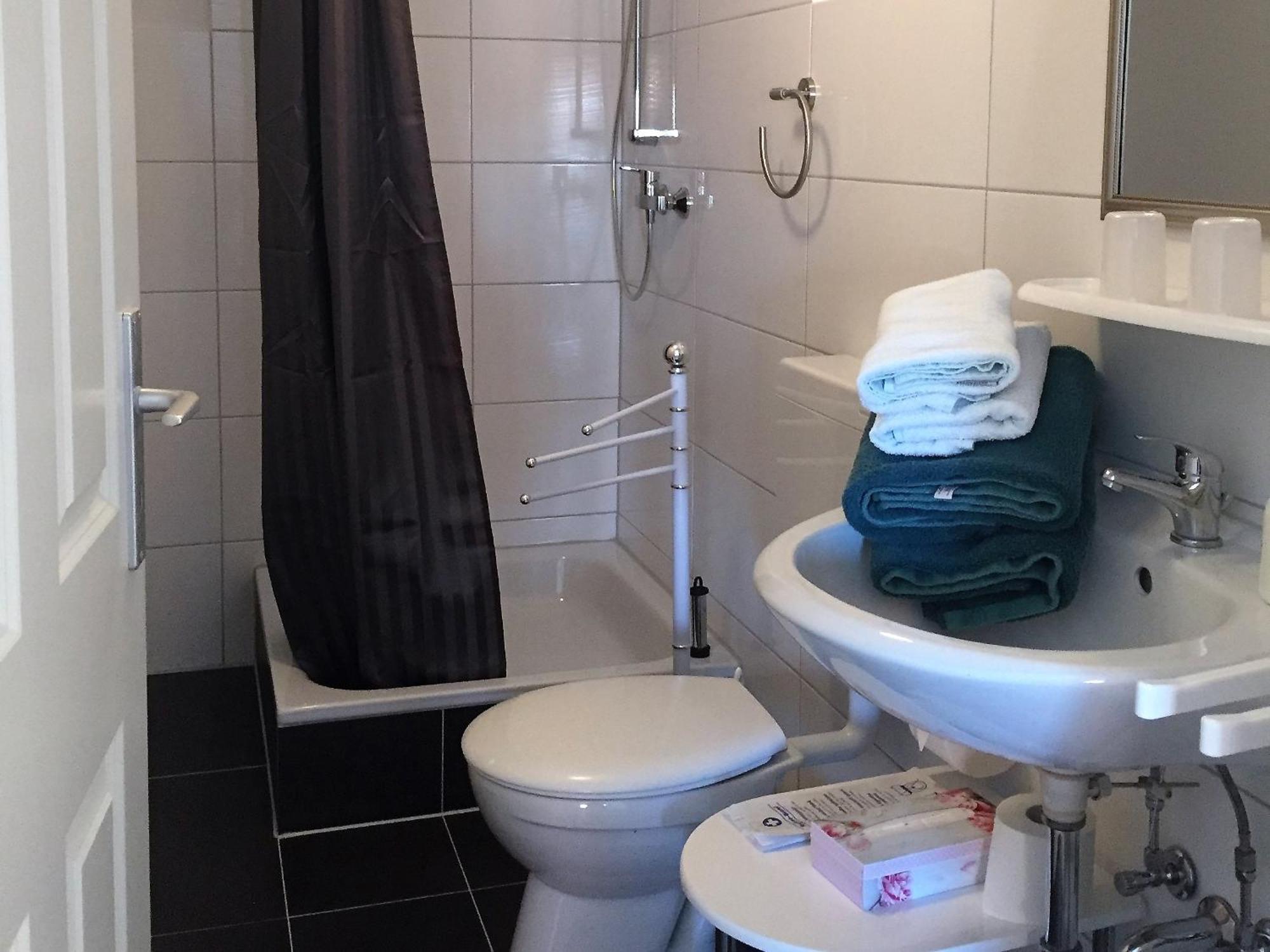 Hotel Haus Am Burggraben Hinte Habitación foto